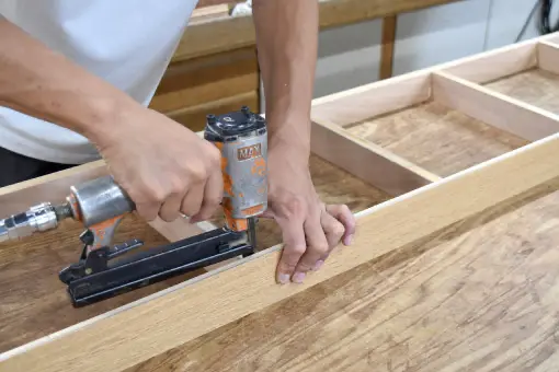 仕上げ作業 1